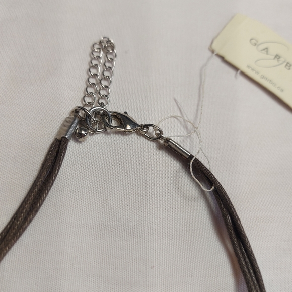 NWT Garbo Shell Wood Bead Rope Boho Necklace - Picture 5 of 6